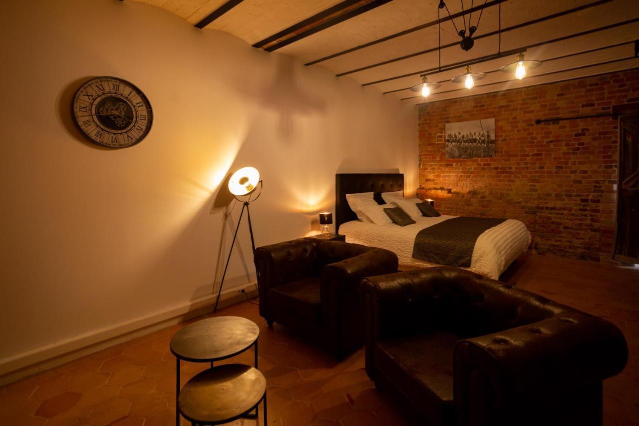 Bed and Breakfast La Ferme Du P'Tit Colibri Gury Exterior foto